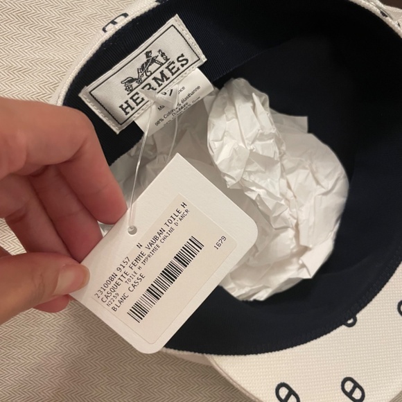 Hermes summer hat - Picture 2 of 2